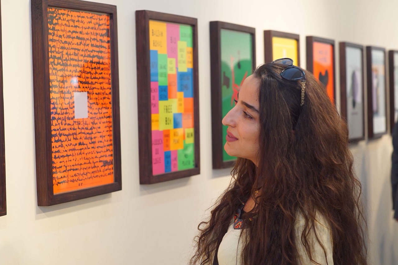 مدينة السليمانية تحتضن اول معرض للفن المعاصر – تصوير: ابراهيم فتاح